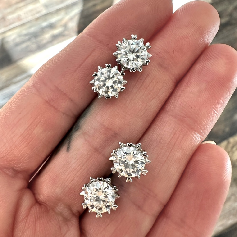 1 carat each lab grown diamond earrings